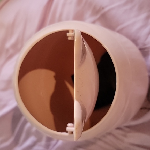 Mini Cat Waste Basket - Picture 2 of 4